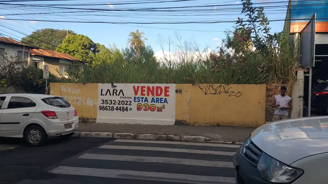 Ótimo Lote Comercial a venda em Betim - Rua do Rosário - barro Angola