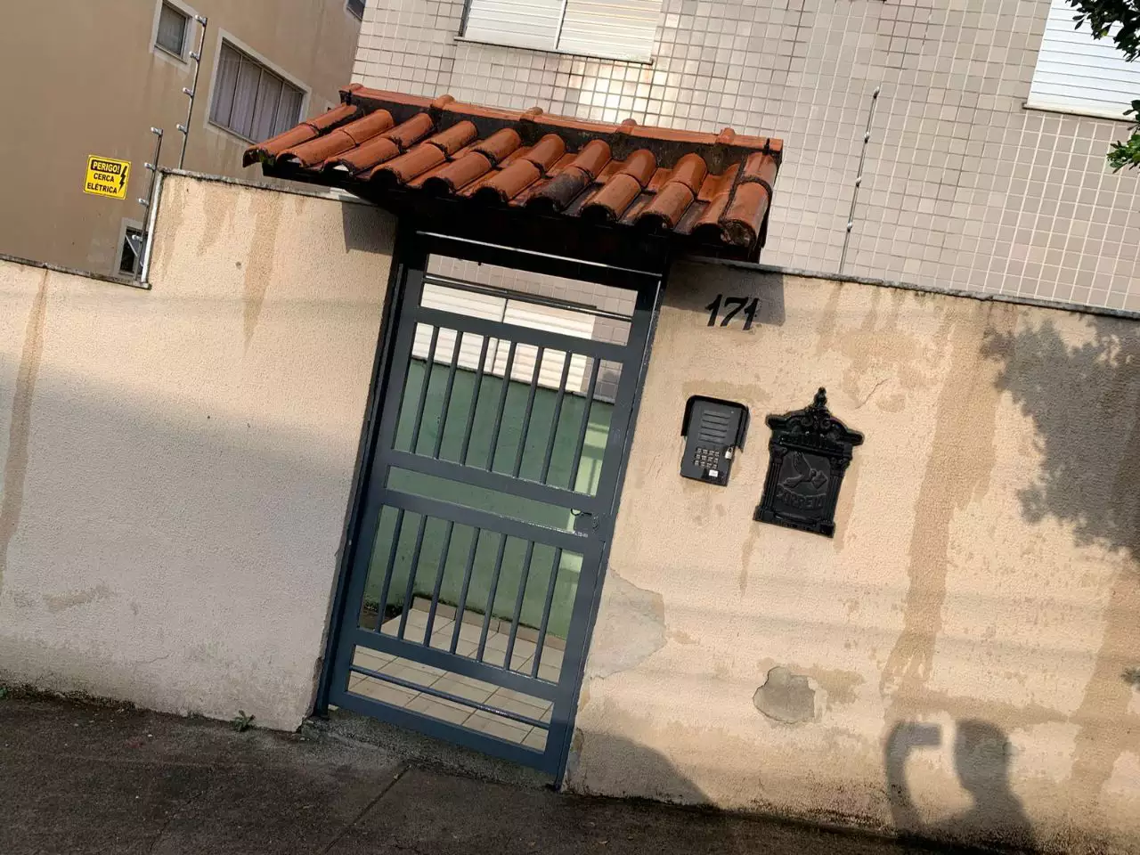 Apartamento em Betim bairro Jardim Brasília - Todo novo e com armários planejados