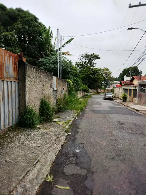 Lote em Betim bairro Chácara - Ótima Localização
