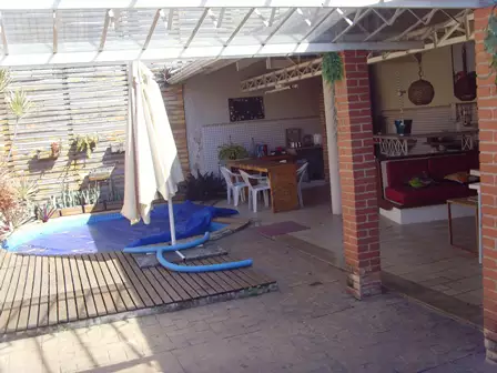 Casa à venda, 3 quartos, 1 suíte, 2 vagas, Centro - Betim/MG