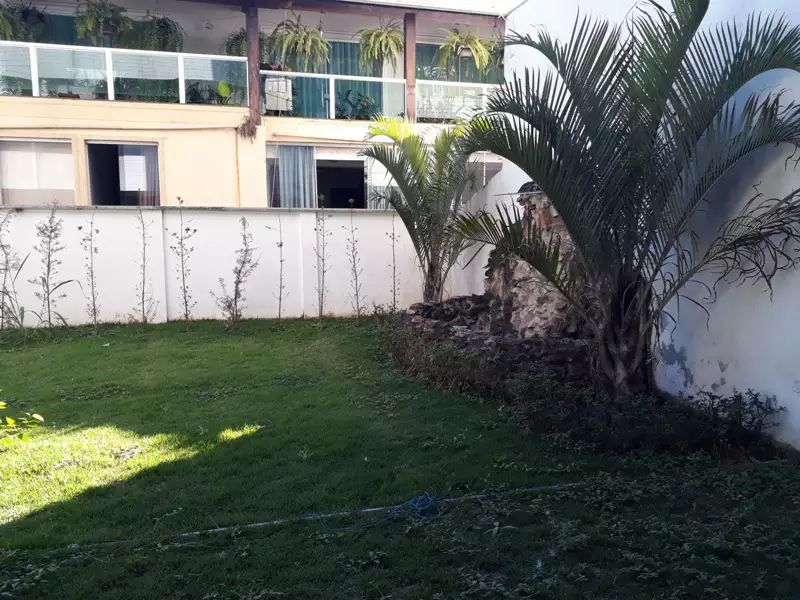APARTAMENTO COM ÁREA PRIVATIVA