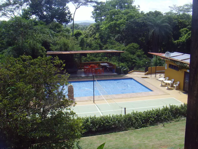 EXCELENTE SITIO ÁREA DE LAZER COMPLETA