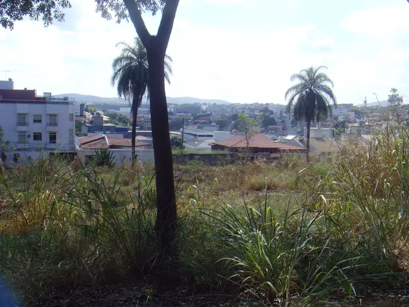 OPORTUNIDADE TERRENO CENTRO DE BETIM