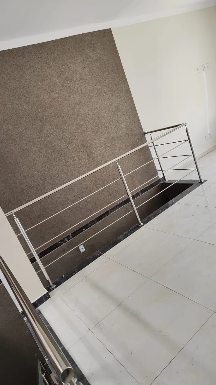 CASA DE ALTO PADRAO SETOR 4