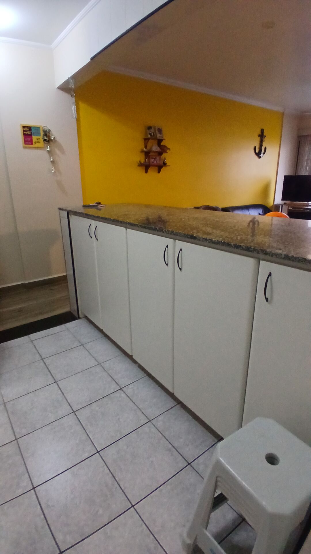 Apartamento venda  2 dormitorios 1 suite com lazer 80 m2 1 vaga 2 banheiros bairro balnerario cidade atlantica guaruja