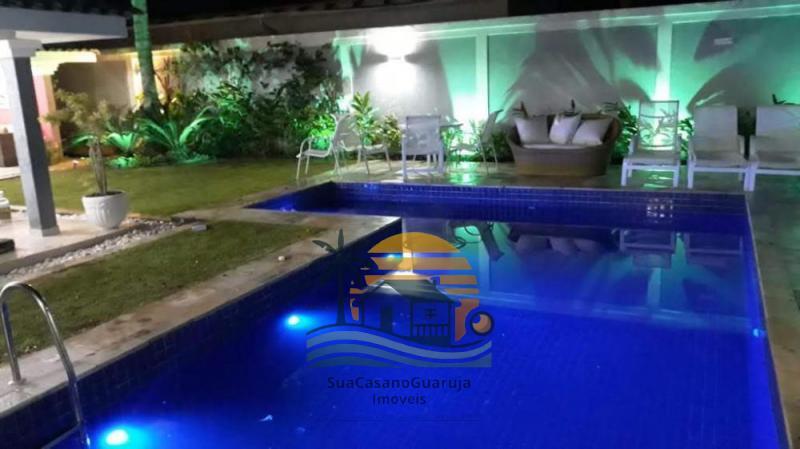 Casa à venda no bairro Jardim Acapulco em Guarujá/SP