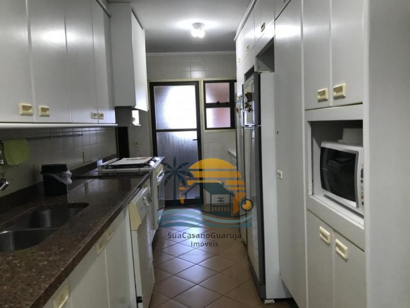 Apartamento à venda no bairro Parque Enseada em Guarujá/SP