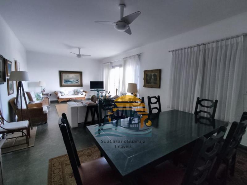 Apartamento à venda no bairro Pitangueiras em Guarujá/SP