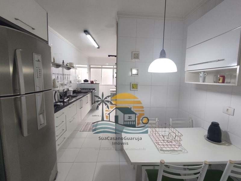 Apartamento à venda no bairro Barra Funda em Guarujá/SP