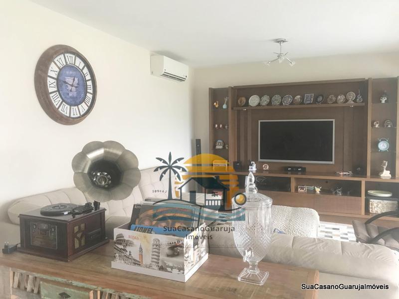 Apartamento à venda no bairro Parque Enseada em Guarujá/SP