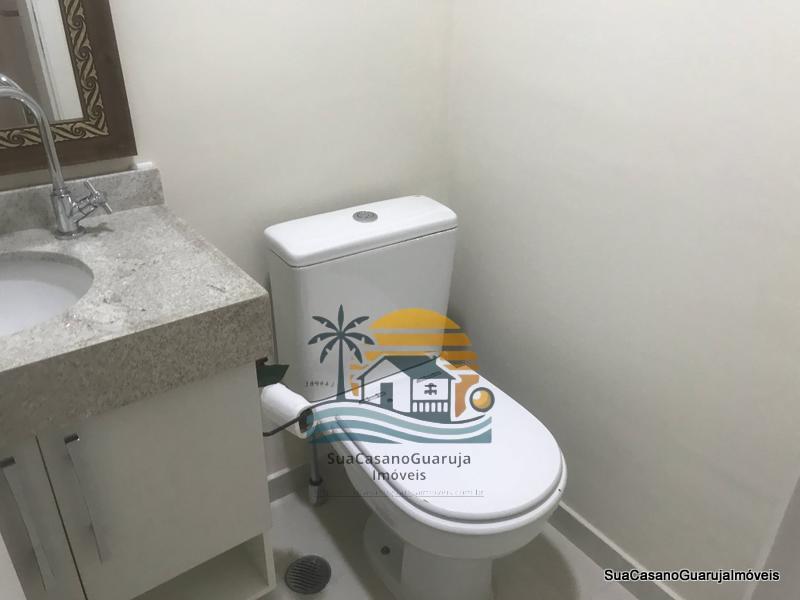 Apartamento à venda no bairro Parque Enseada em Guarujá/SP