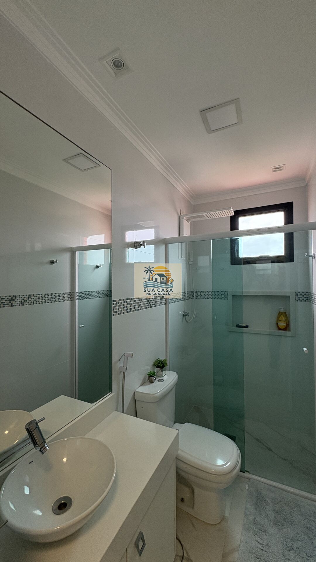 Cobertura Duplex Mobiliada à Venda na Praia da Enseada – Tortuga | Guarujá | 200m² com Vista Mar