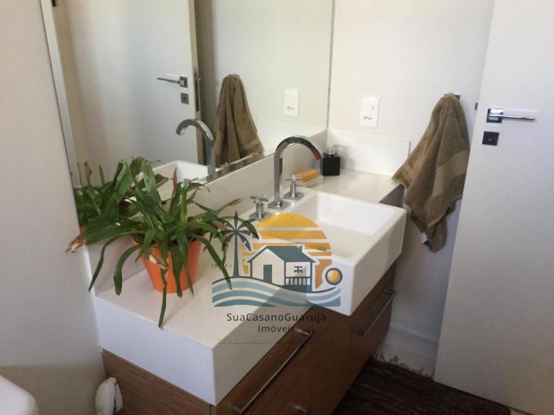 Apartamento à venda no bairro Pitangueiras em Guarujá/SP