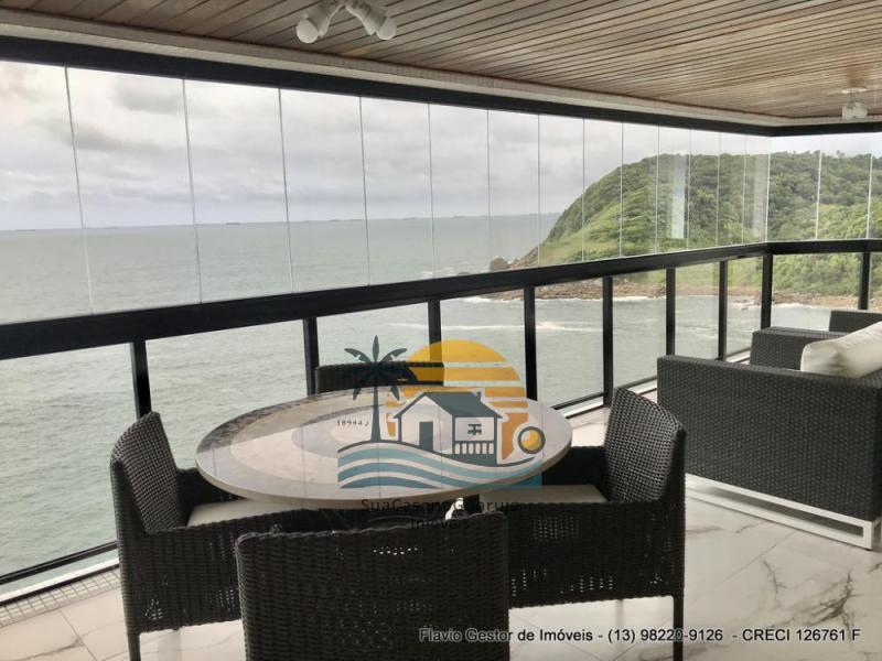Apartamento à venda no bairro Parque Enseada em Guarujá/SP