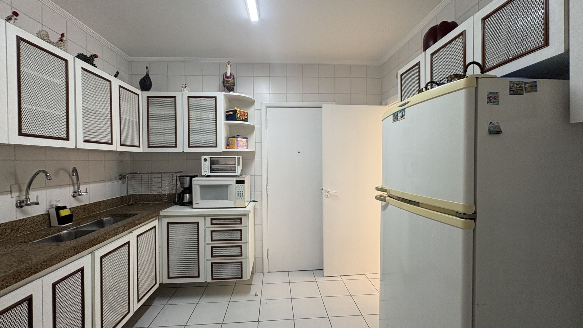 APARTAMENTO LUXO FRENTE MAR GUARUJÁ | PITANGUEIRAS | 3 DORMITORIOS | 2 VAGAS | LAZER CLUBE