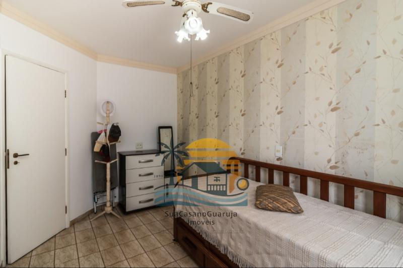 Apartamento à venda no bairro Vila Alzira em Guarujá/SP