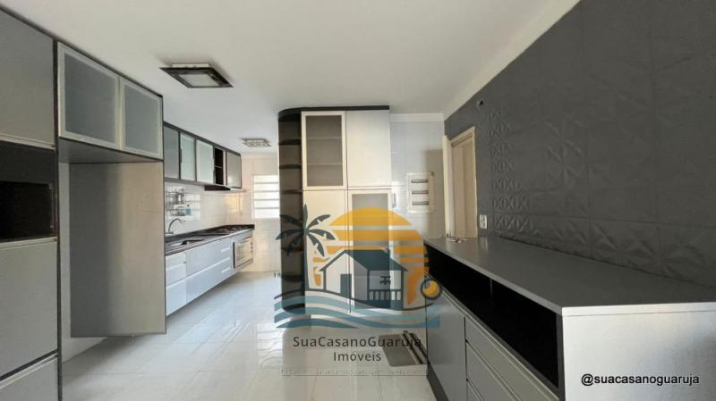 Apartamento à venda no bairro Pitangueiras em Guarujá/SP