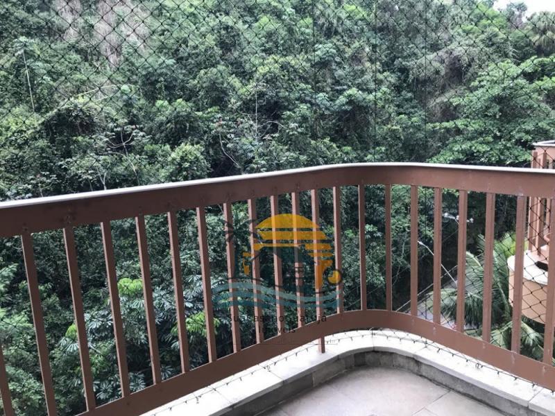 Apartamento à venda no bairro Pitangueiras em Guarujá/SP