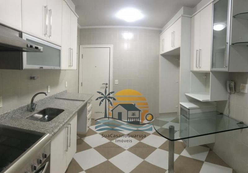 Apartamento à venda no bairro Parque Enseada em Guarujá/SP