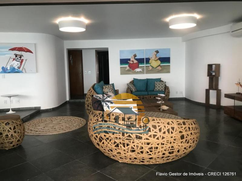 Apartamento à venda no bairro Parque Enseada em Guarujá/SP