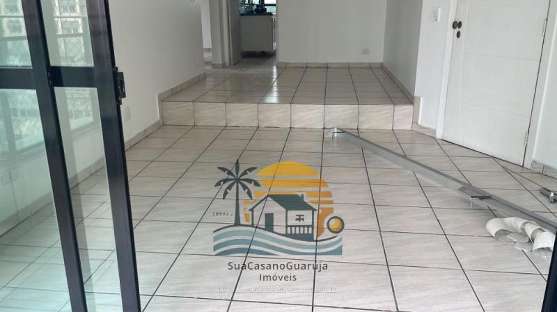 Apartamento à venda no bairro Vila Luis Antônio em Guarujá/SP