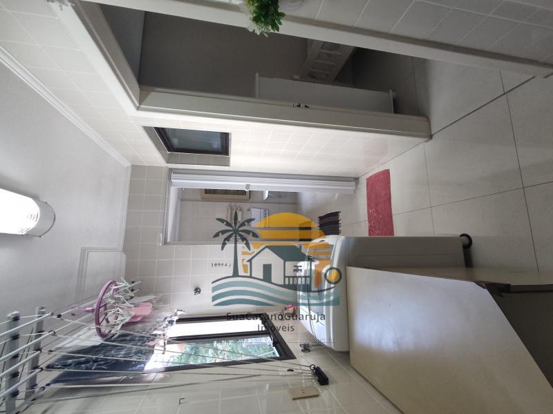 Apartamento à venda no bairro Tombo em Guarujá/SP