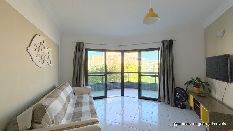 Apartamento no Edifício Mussa Gaze, Praia da Enseada, Guarujá — 2 Dormitórios, Mobiliado e Pronto para Airbnb