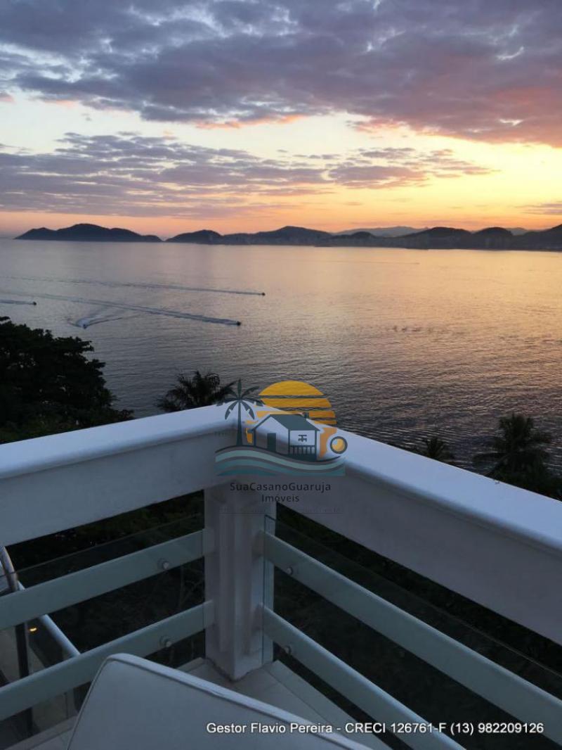 Casa à venda no bairro Loteamento João Batista Julião em Guarujá/SP