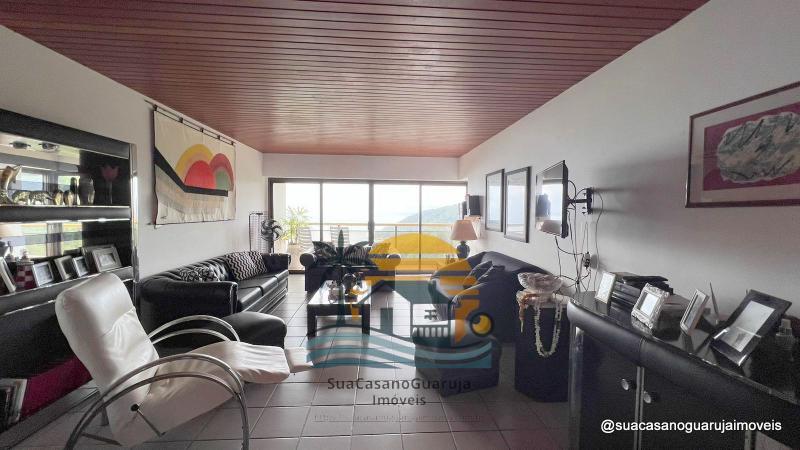 Apartamento à venda no bairro Sorocotuba em Guarujá/SP