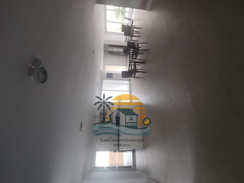 Apartamento à venda no bairro Jardim Astúrias em Guarujá/SP