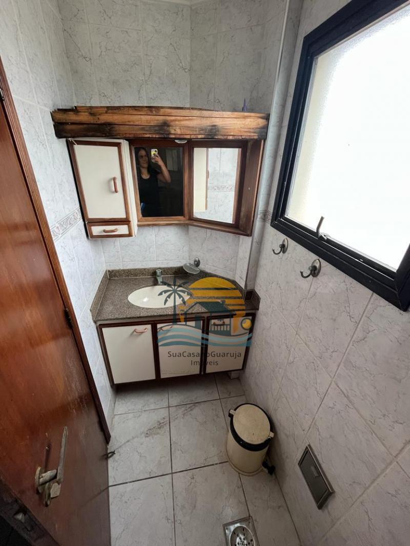 Apartamento à venda no bairro Vila Luis Antônio em Guarujá/SP