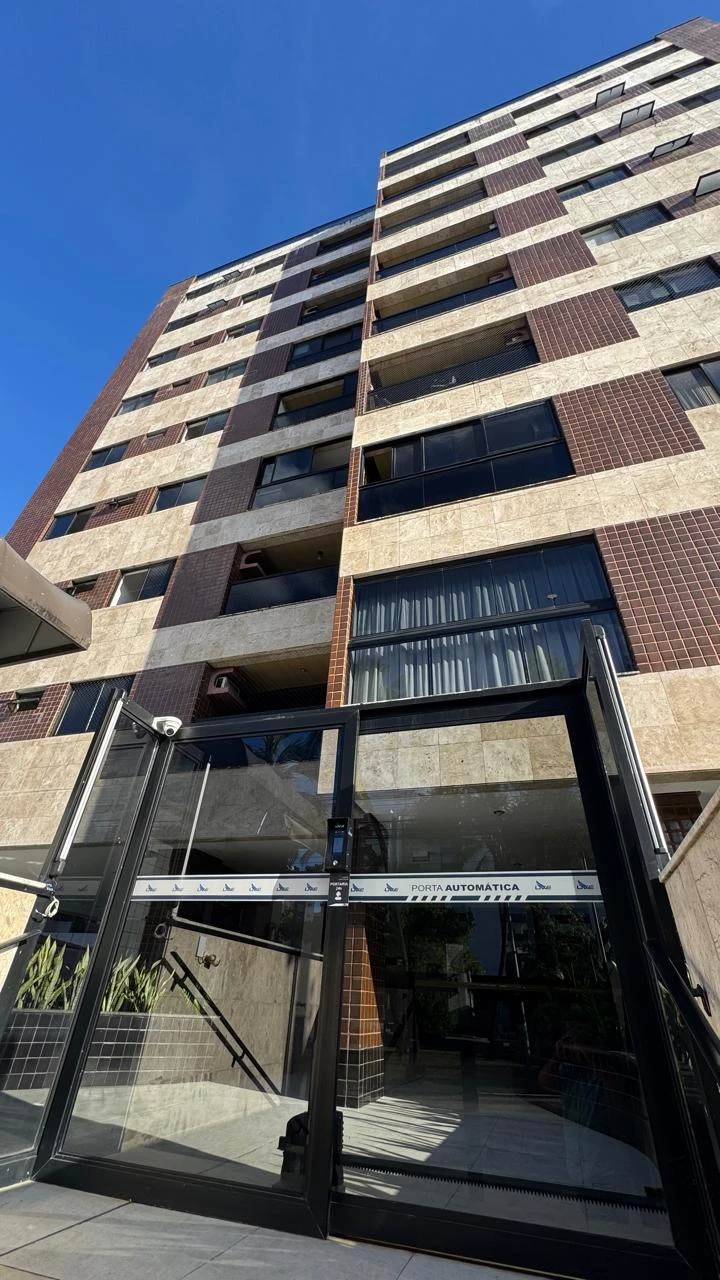 Apartamento na Ponta Verde