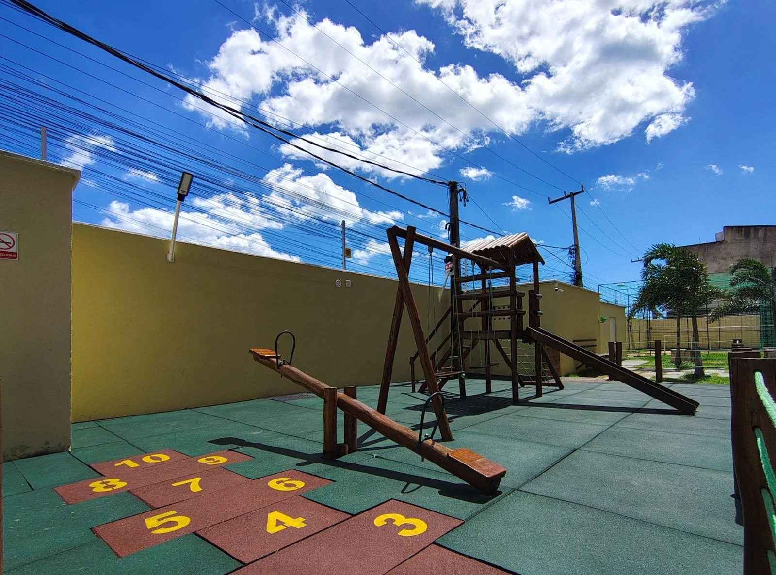 APARTAMENTO À VENDA – WEST VILLAGE RESIDENCE | FORTALEZA