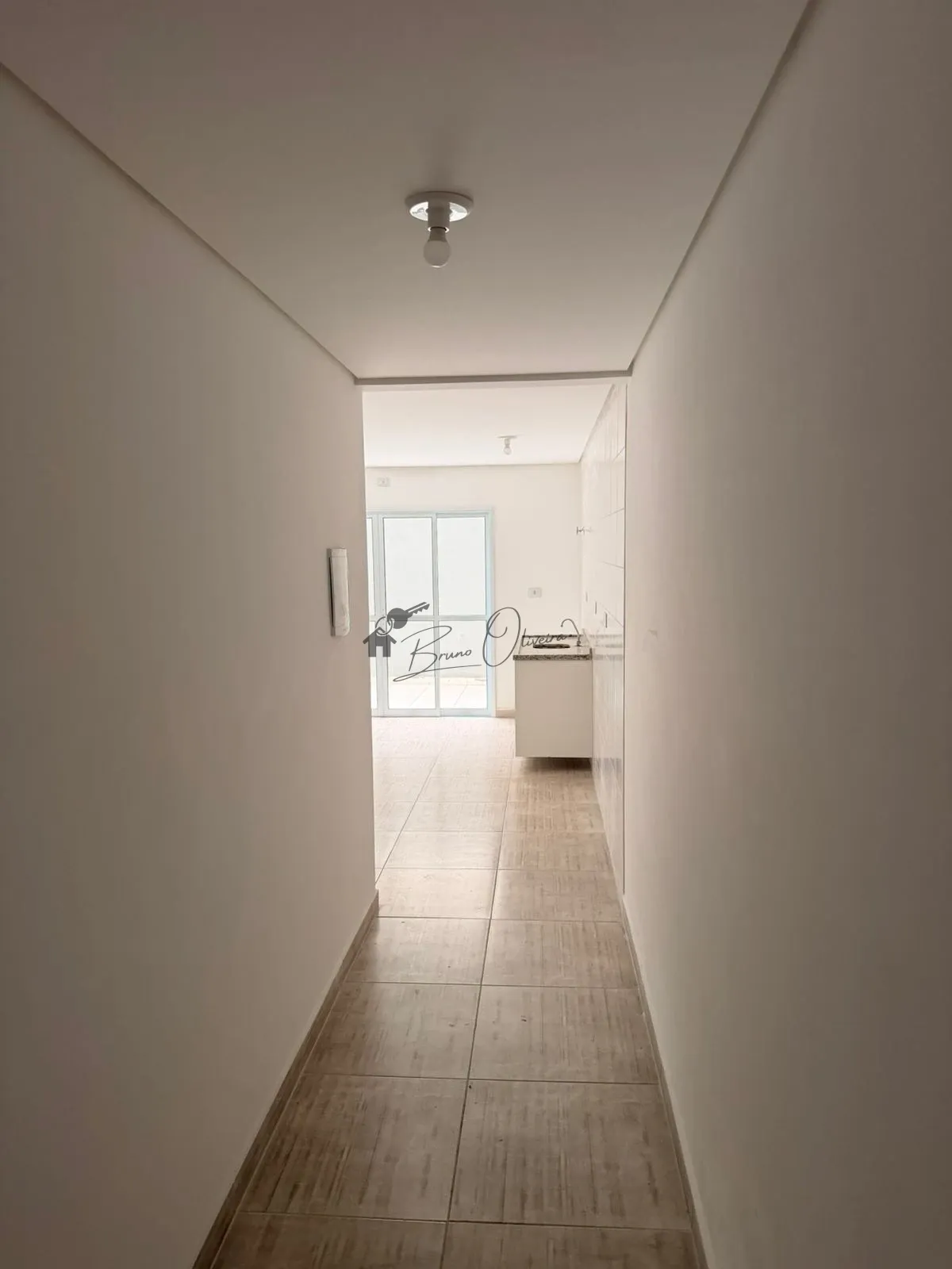 APARTAMENTO GARDEN AO LADO DA AV KENNEDY NO JARDIM HOLLYWOOD 