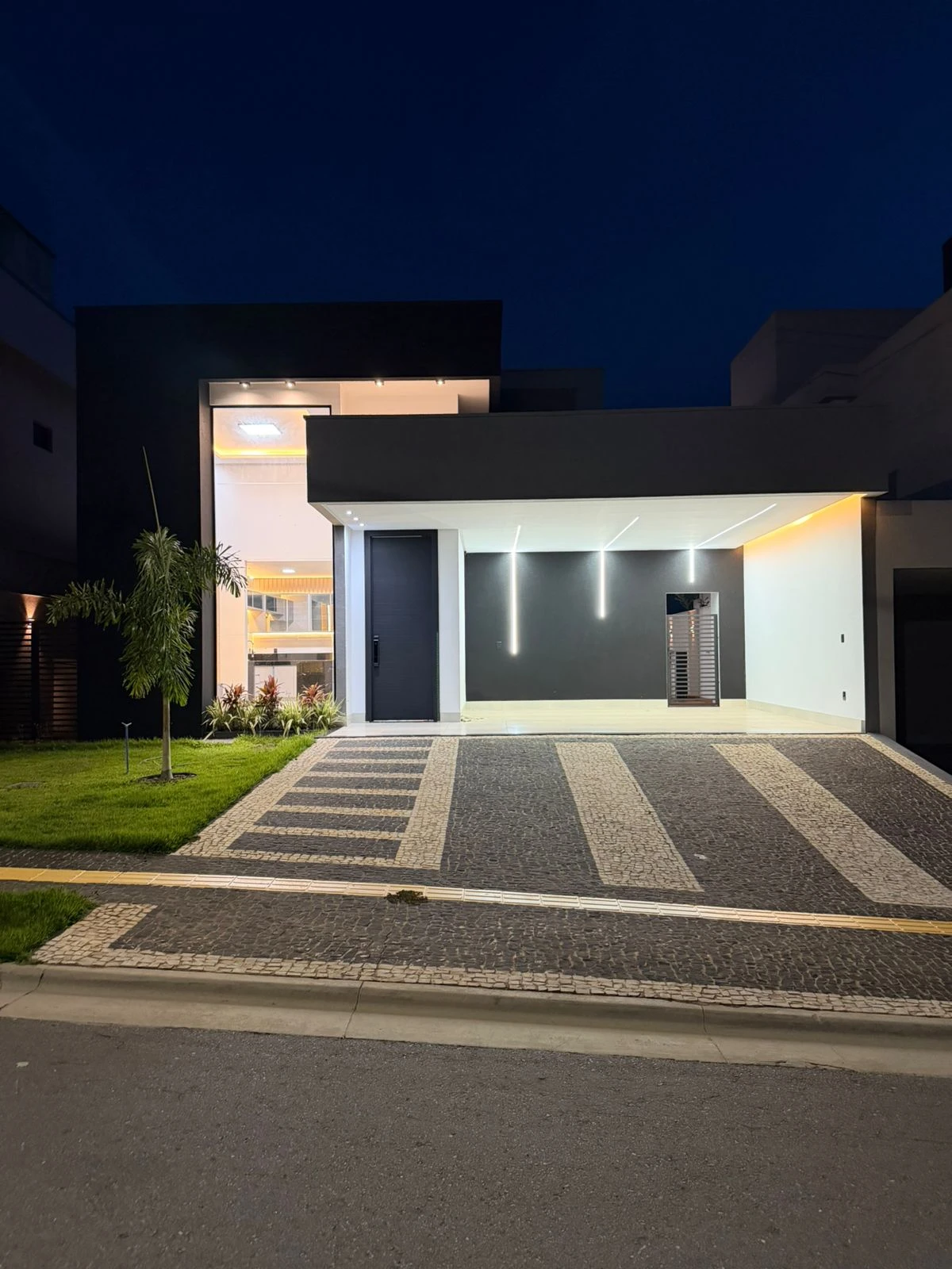 Casa à venda no Jardins Bolonha
