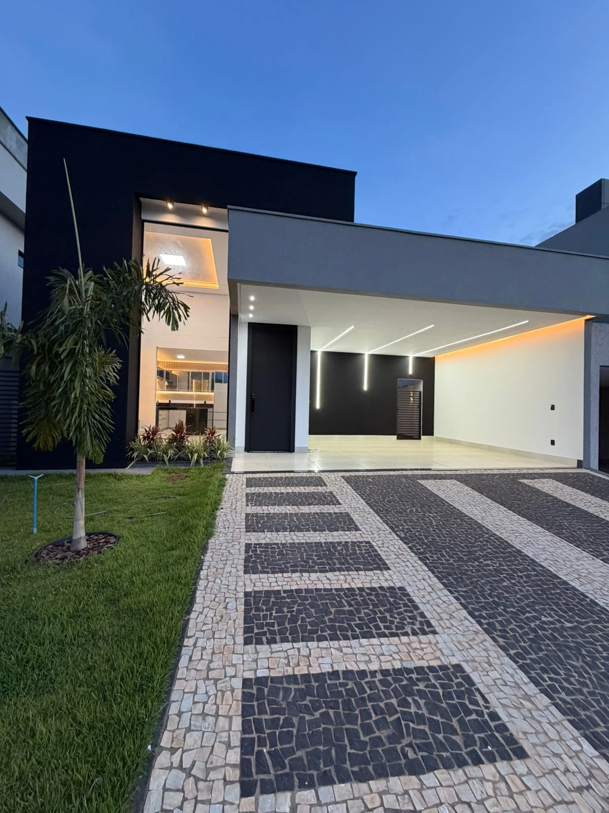 Casa à venda no Jardins Bolonha