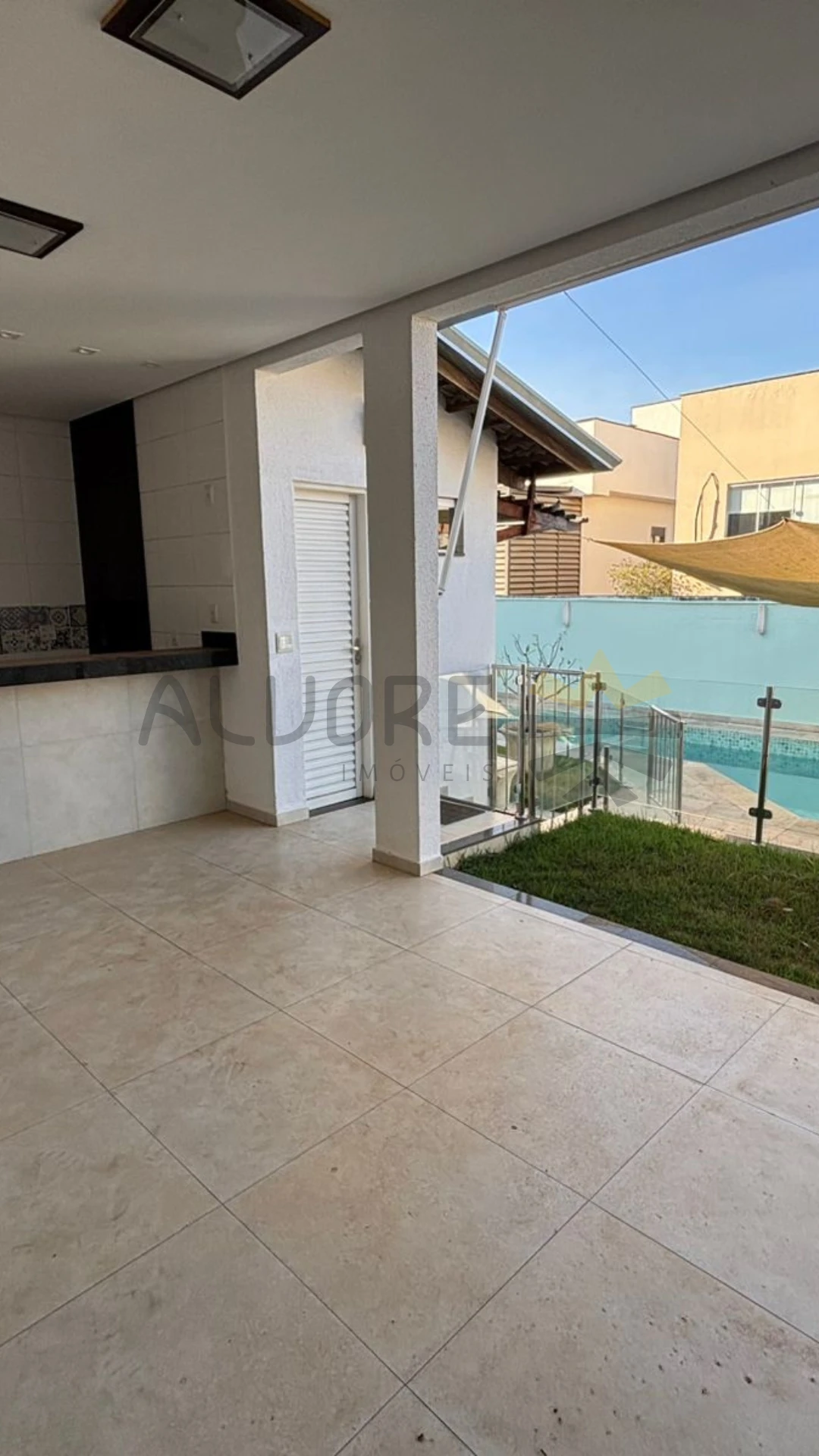 Sobrado para alugar – Cond. Portal do Sol II - Goiânia