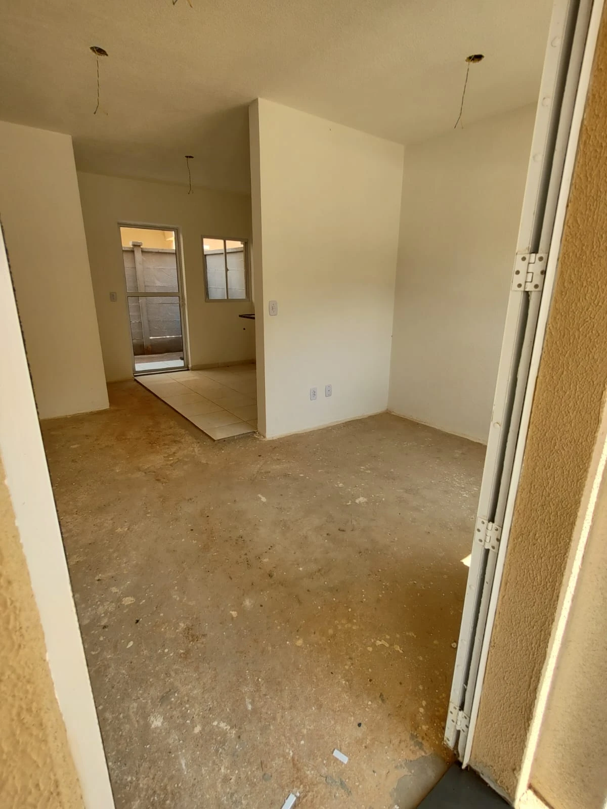 VENDA DE CASA EM CONDOMINIO RESIDENCIAL MADRI DE HORTOLANDIA 