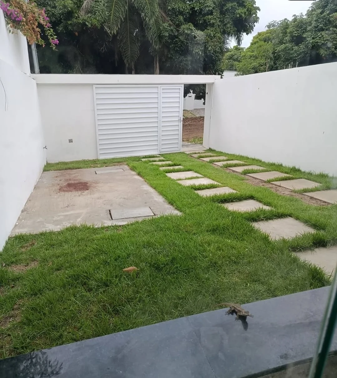 Casa de quartos com suite por 250 mil reais