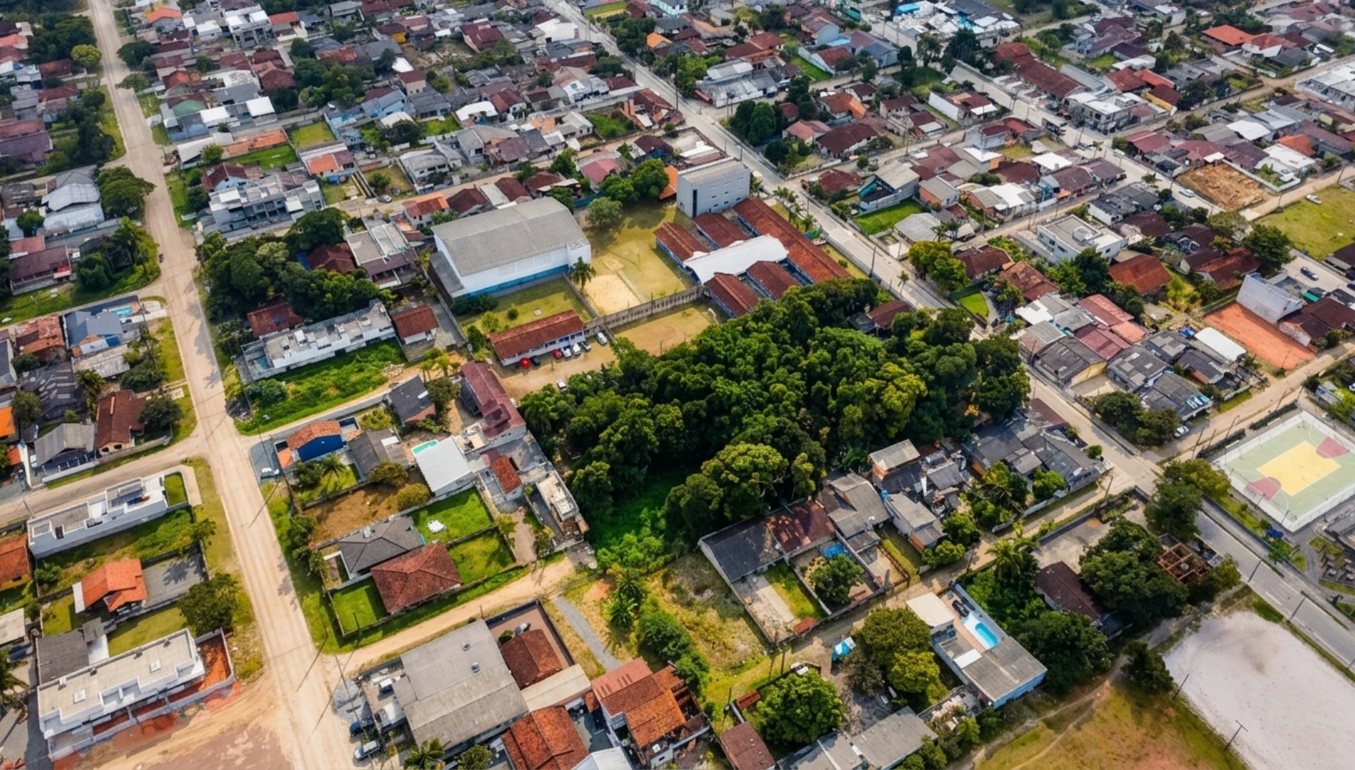 OPORTUNIDADE 2.335,49m² REGIÃO CENTRAL