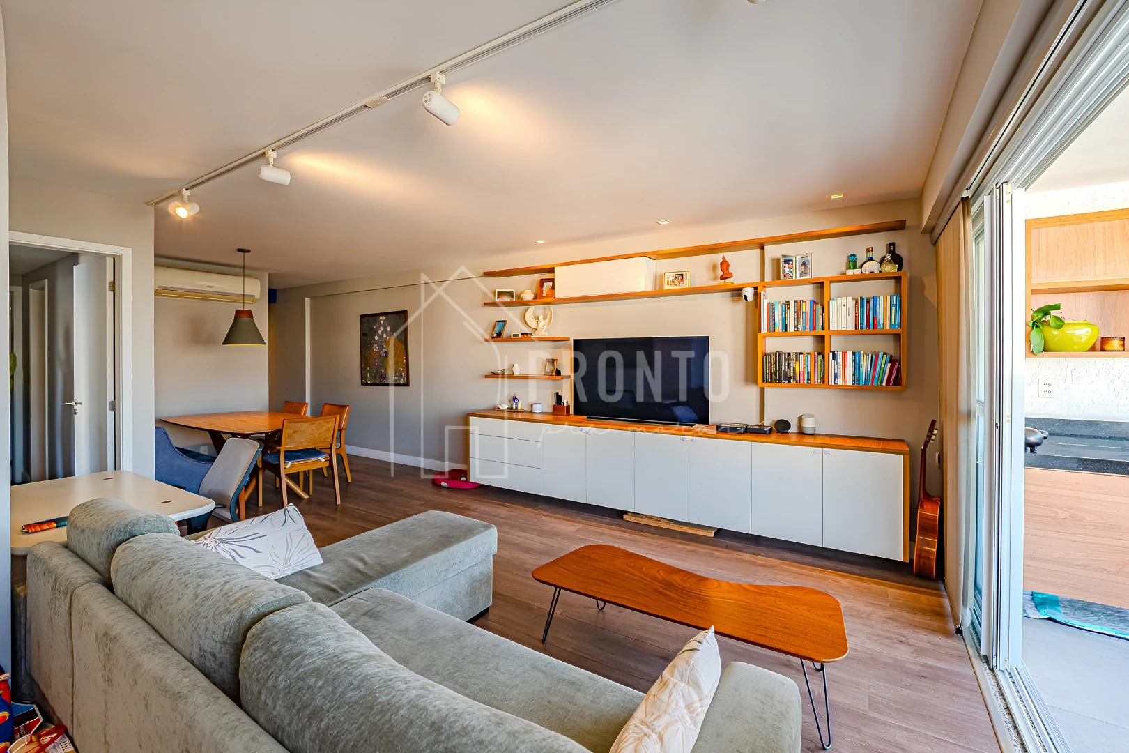 Apartamento com Varanda Gourmet em Botafogo