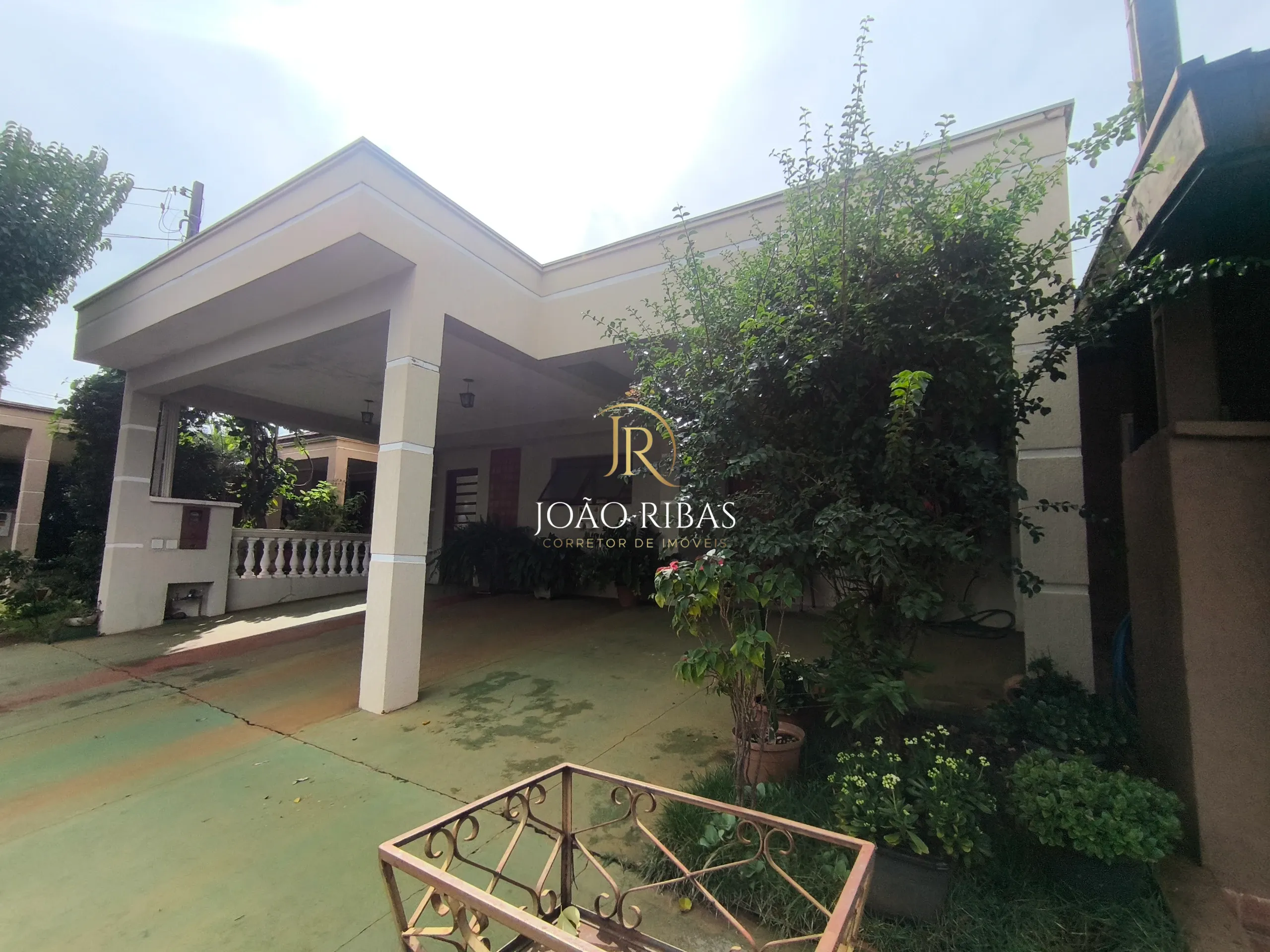 Casa à Venda com 3 Quartos no Condomínio Residencial Jatobá | Gestão Exclusiva