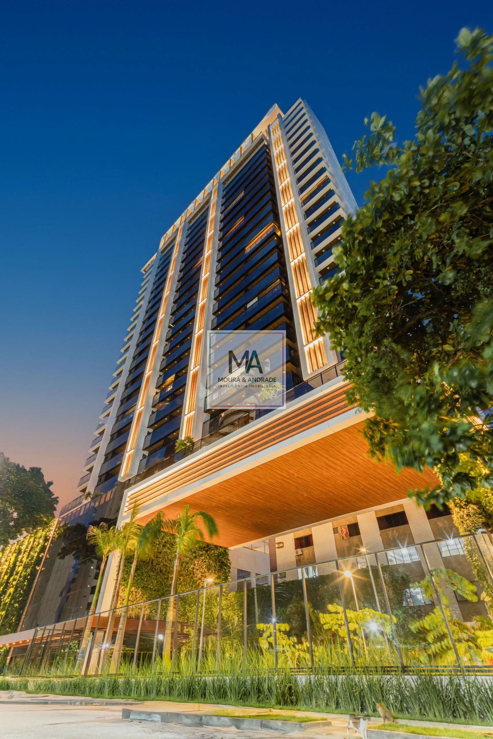 BS FLOWER | 2, 3 e 4 SUITES | 65, 80, 95, 98 e 126 | TORRE ÚNICA | ALDEOTA