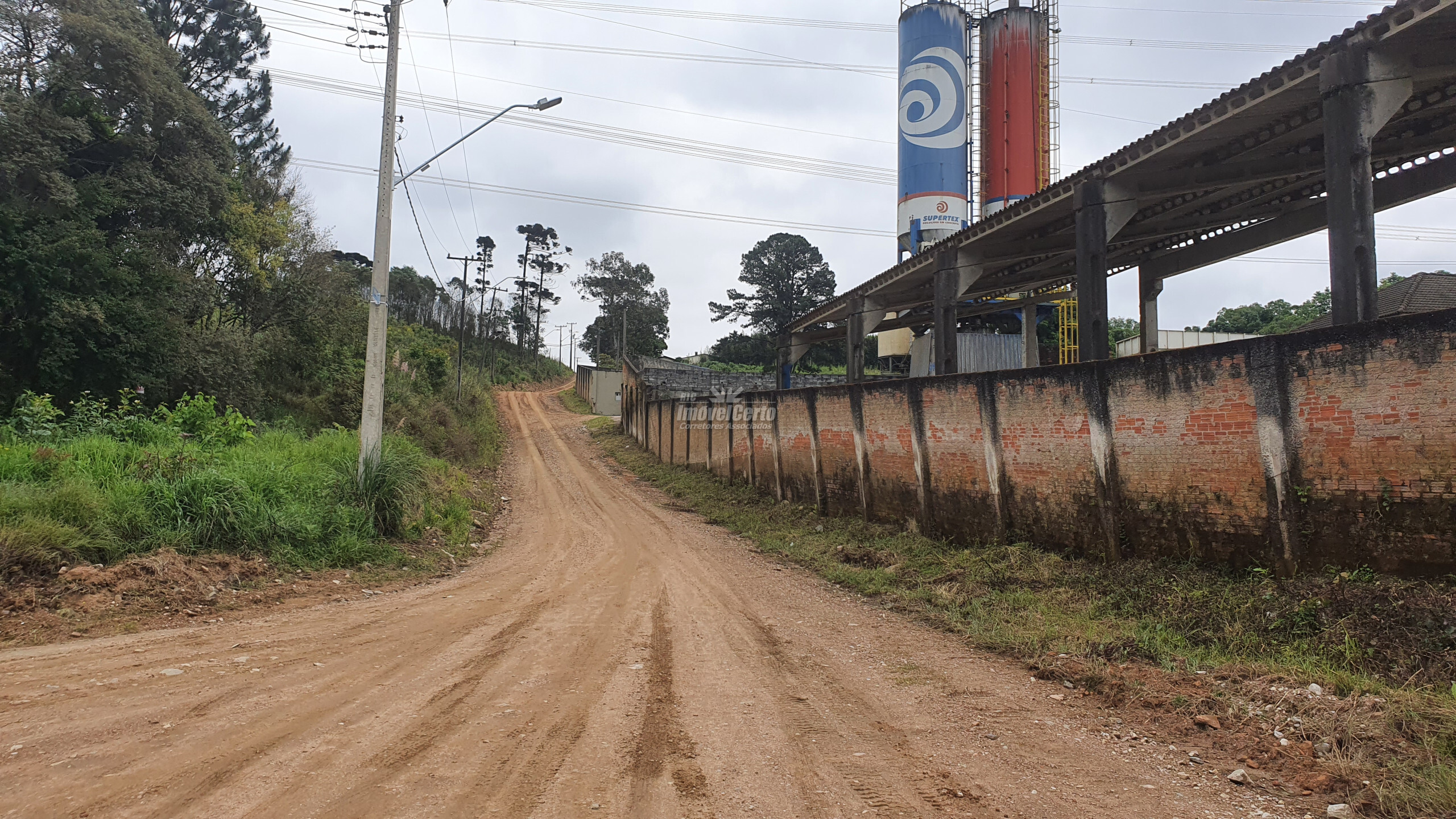 TERRENO à venda com 128000m² por R$ 12.000.000,00 no bairro Thomaz Coelho - ARAUCÁRIA / PR