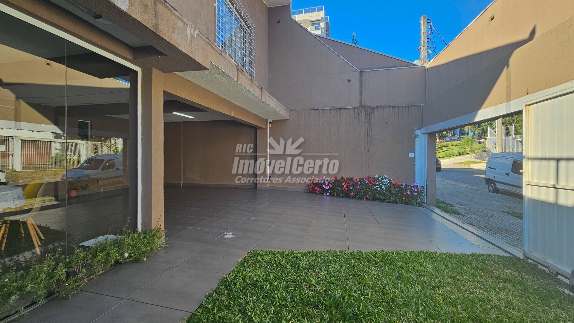 Miniatura 11