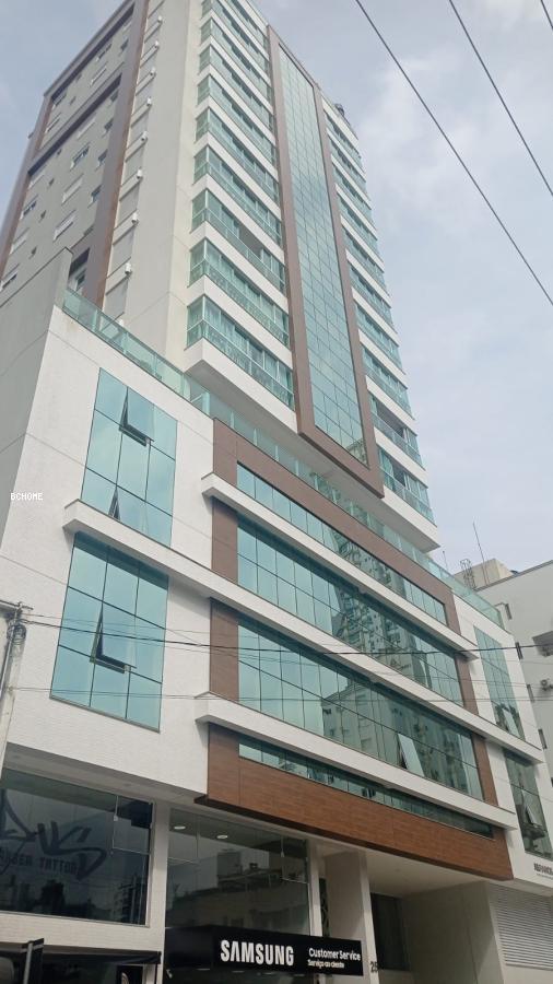 Apartamento 3 Quartos para Venda em Balneário Camboriú / SC no bairro CENTRO