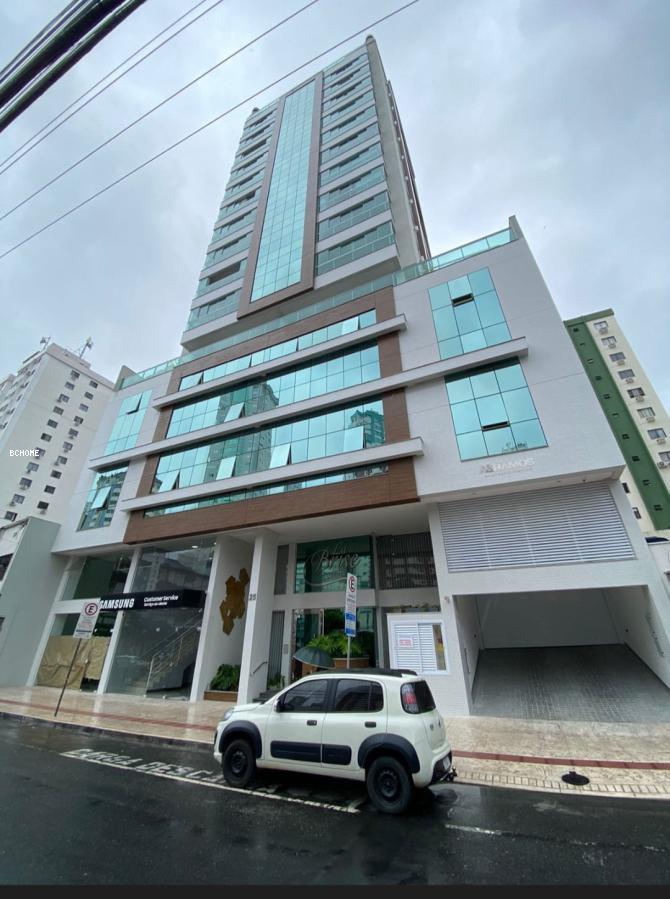 Apartamento 3 Quartos para Venda em Balneário Camboriú / SC no bairro CENTRO