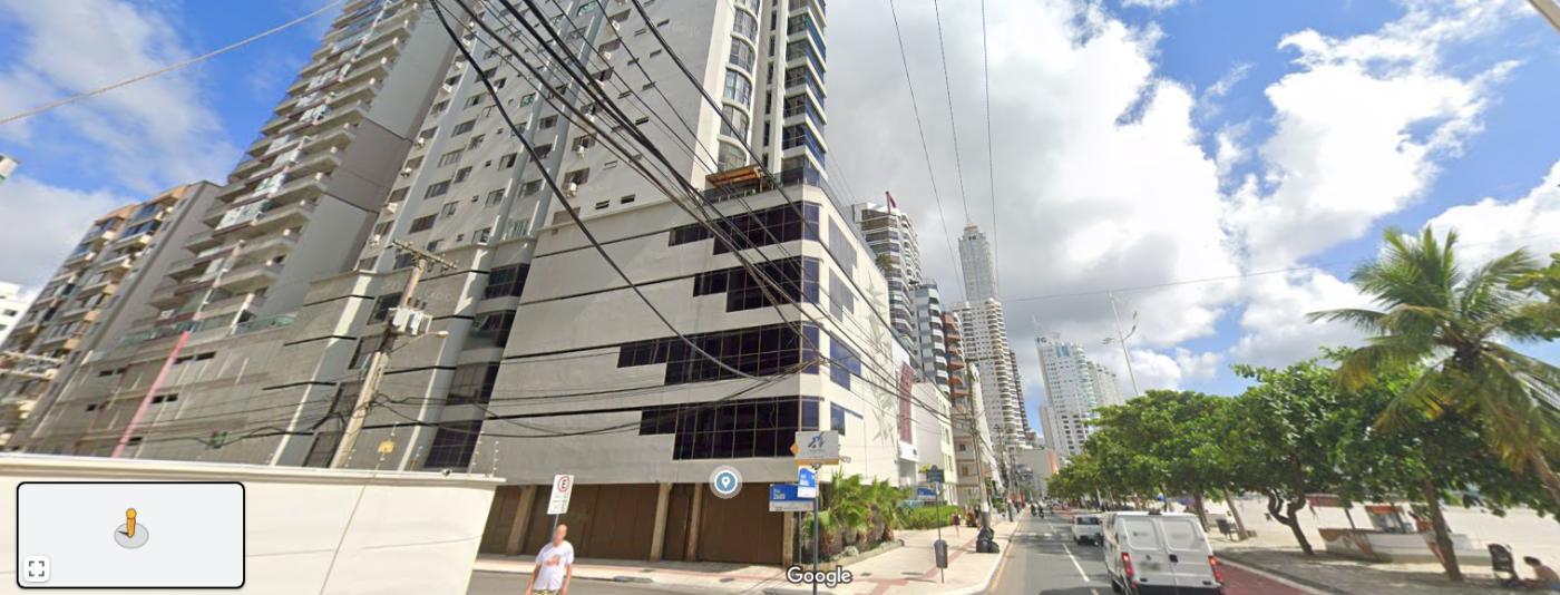 Apartamento 3 Quartos para Venda em Balneário Camboriú / SC no bairro CENTRO