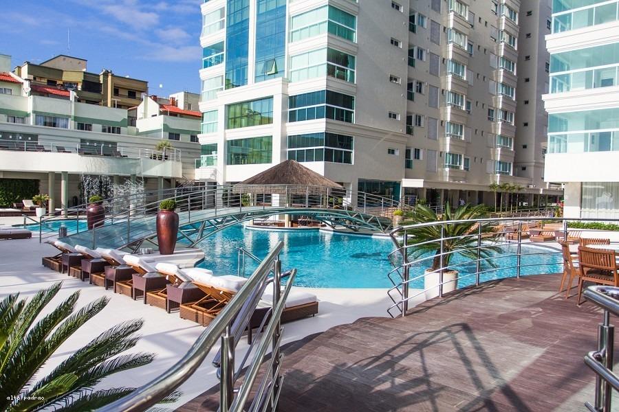 Apartamento 4 dormitórios para Venda em Itapema / SC no bairro CENTRO