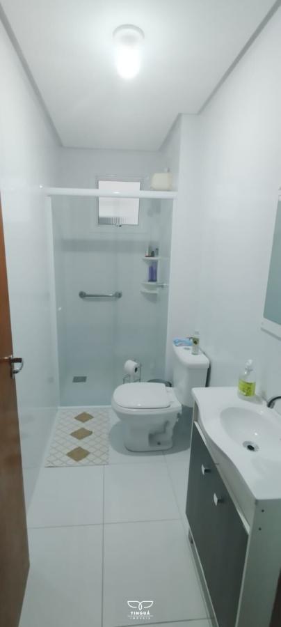Apartamento 2 Quartos para Venda em Governador Celso Ramos / SC no bairro praia grande